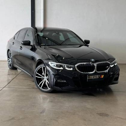 BMW 320i 2.0 16V TURBO GASOLINA M SPORT AUTOMÁTICO